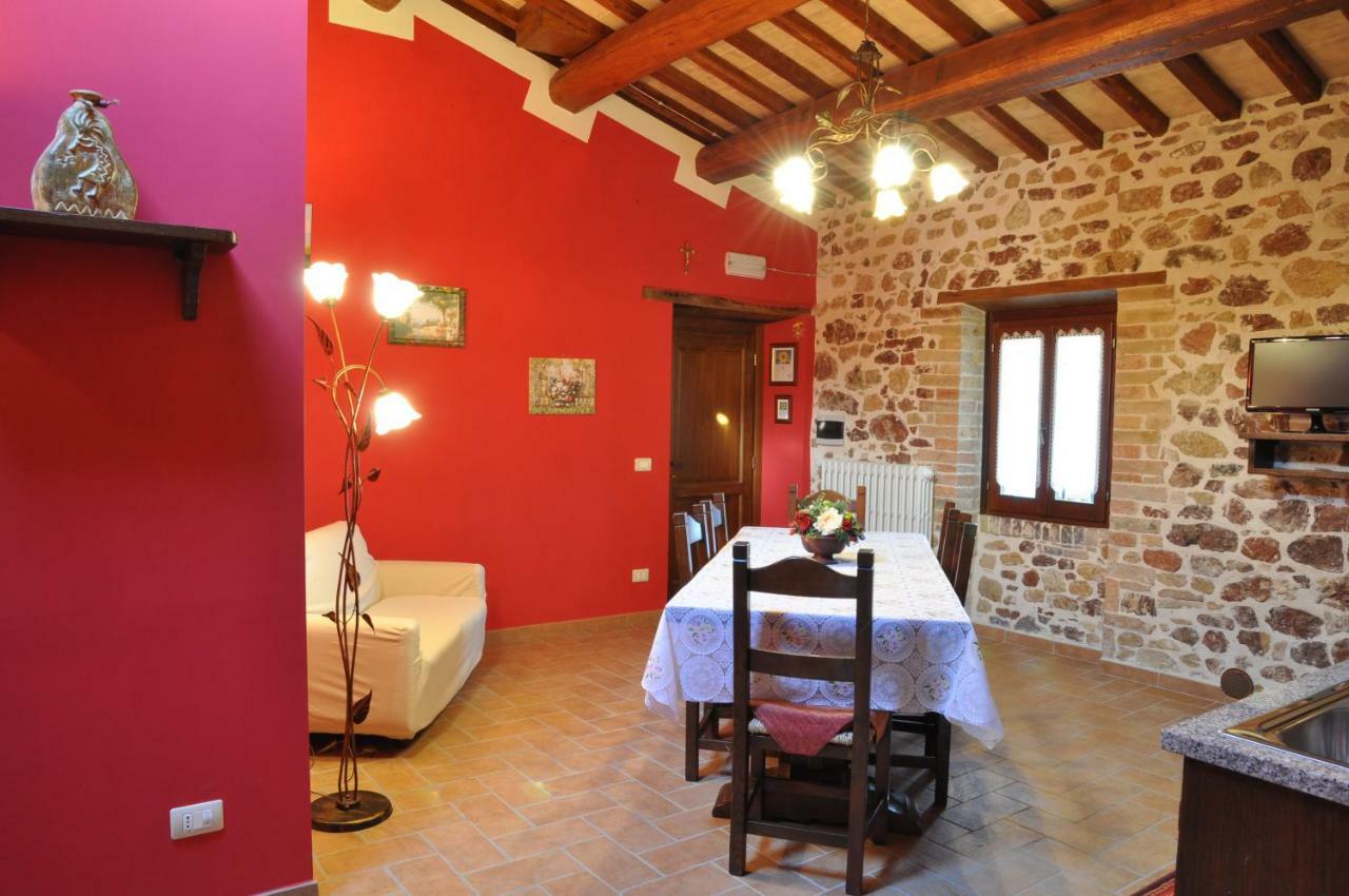 Agriturismo Arcobaleno Della Torretta Giano dellʼUmbria Eksteriør bilde